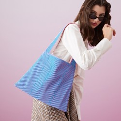 Knitted Phantom Bubble Gradient Tote Bag