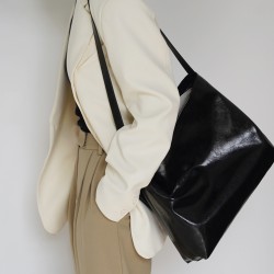 Cowhide bag for women carrying one shoulder
