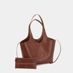 The first layer of cowhide commuter to work shoulder bag crossbody bag